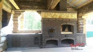 Барбекю комплекс с русской печью из кирпича ручной формовки